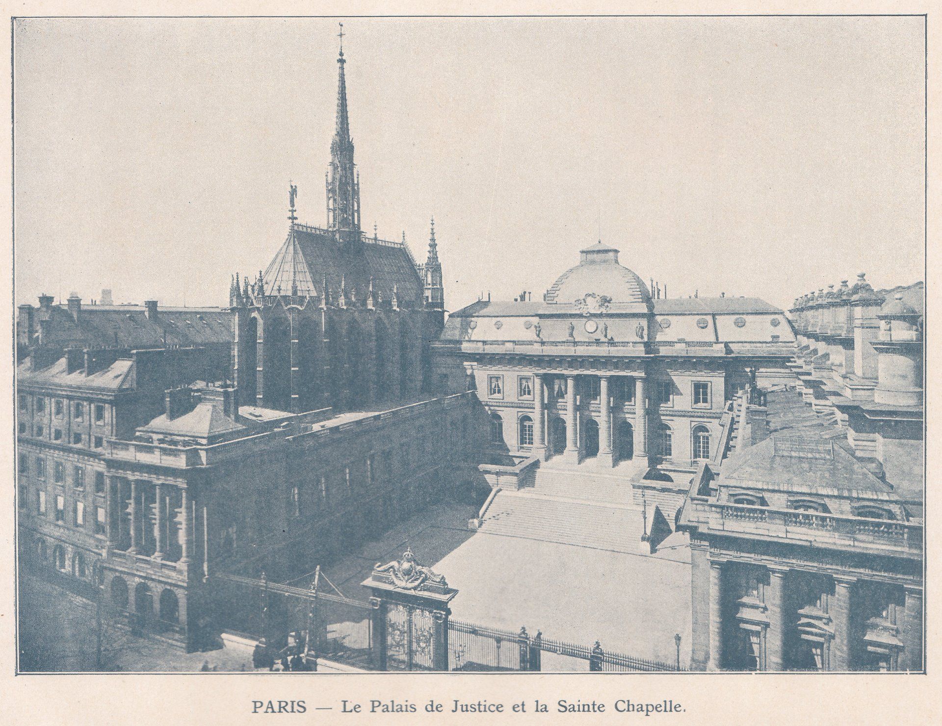 PARIS - Le Palais de Justice et la Sainte Chapelle.