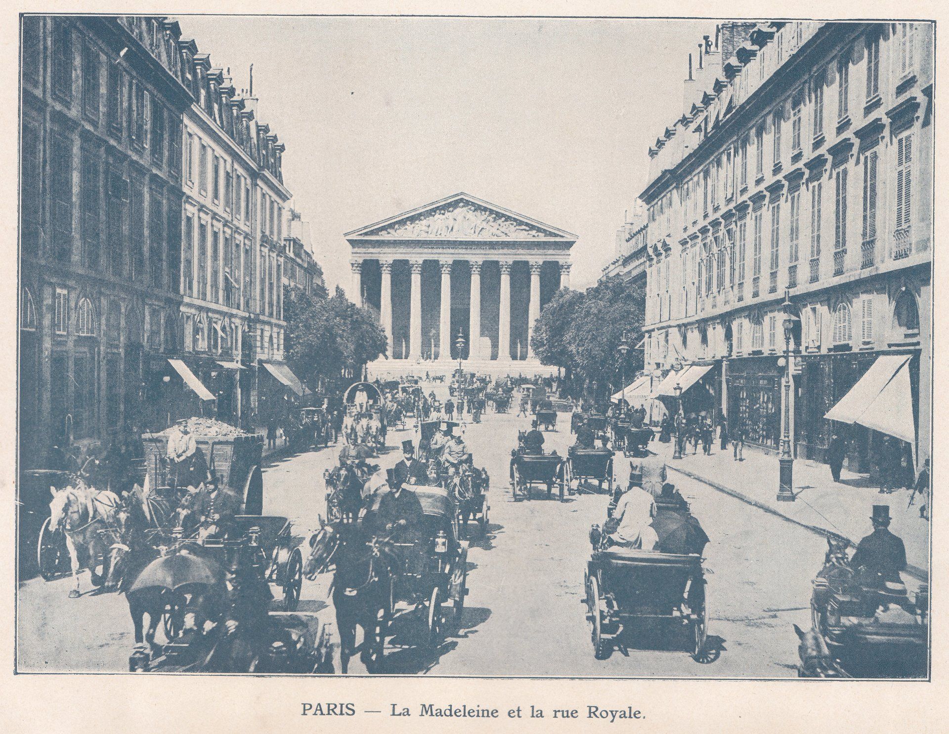 PARIS - La Madeleine et la rue Royale.