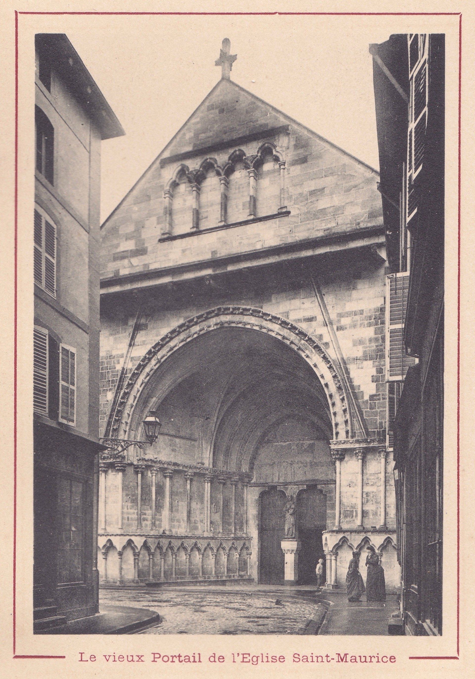 Le vieux Portail de l'Eglise Saint-Maurice