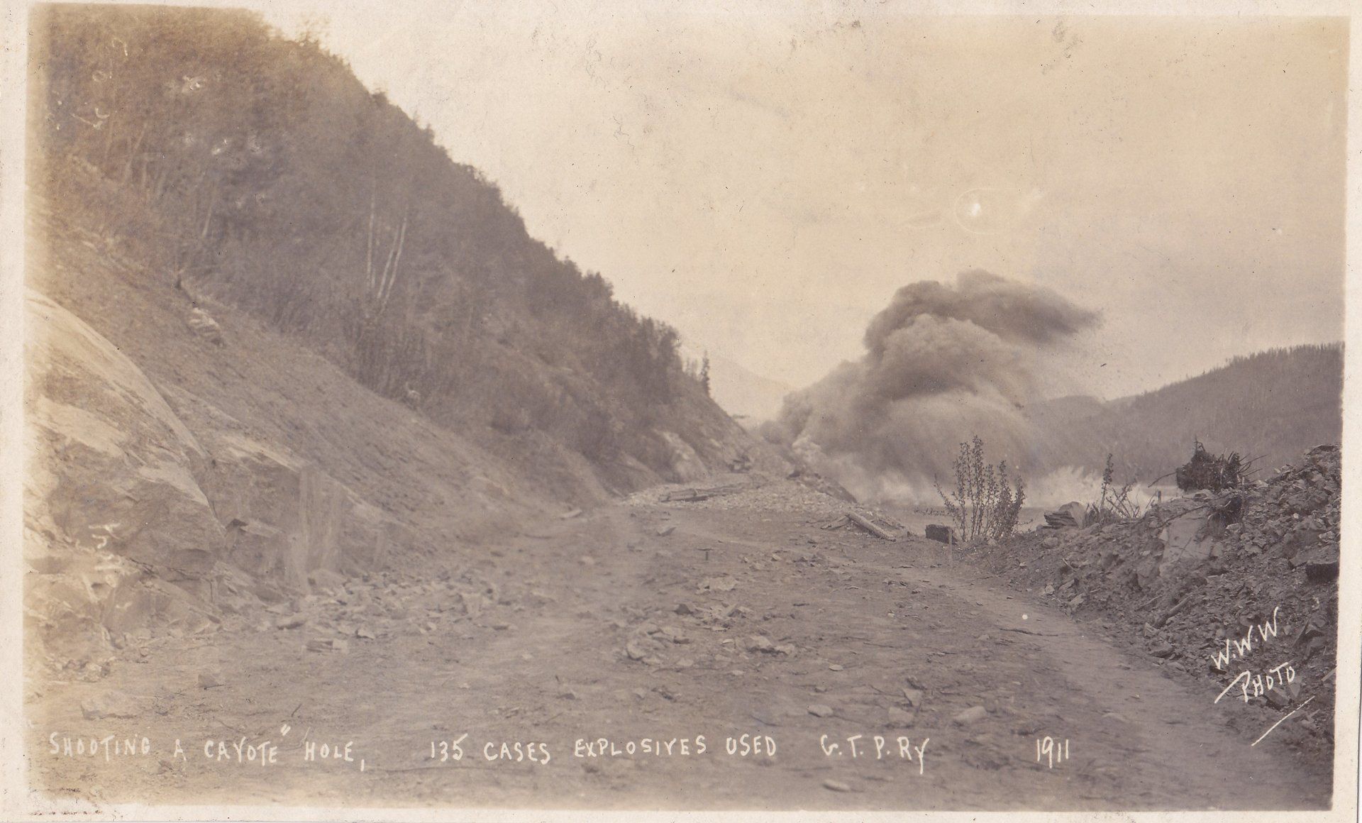 SHOOTING A CAYOTE HOLE, 135 CASES EXPLOSIYES USED G.T.P.RY 1911