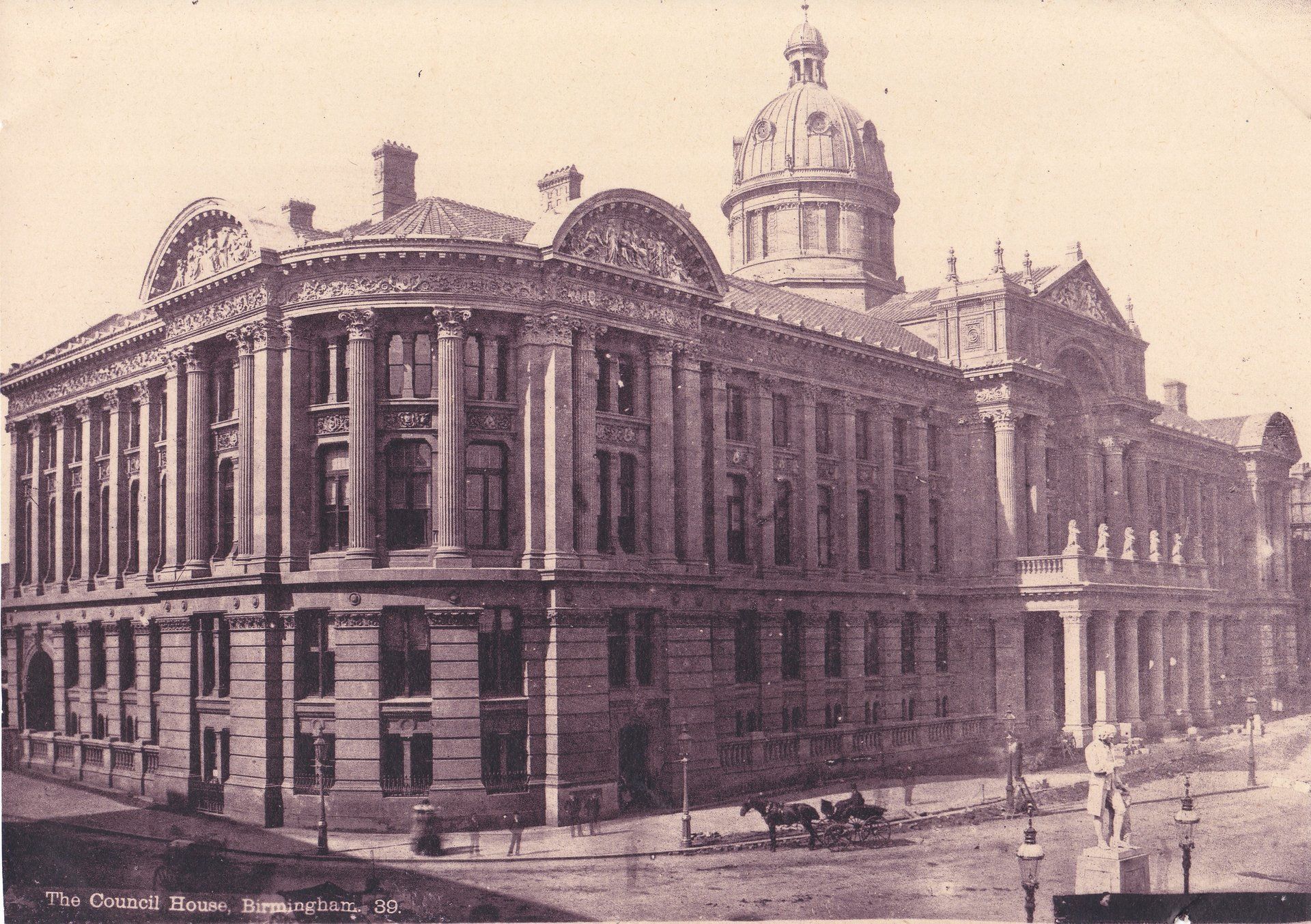 The Council House. Birmingham. 39.