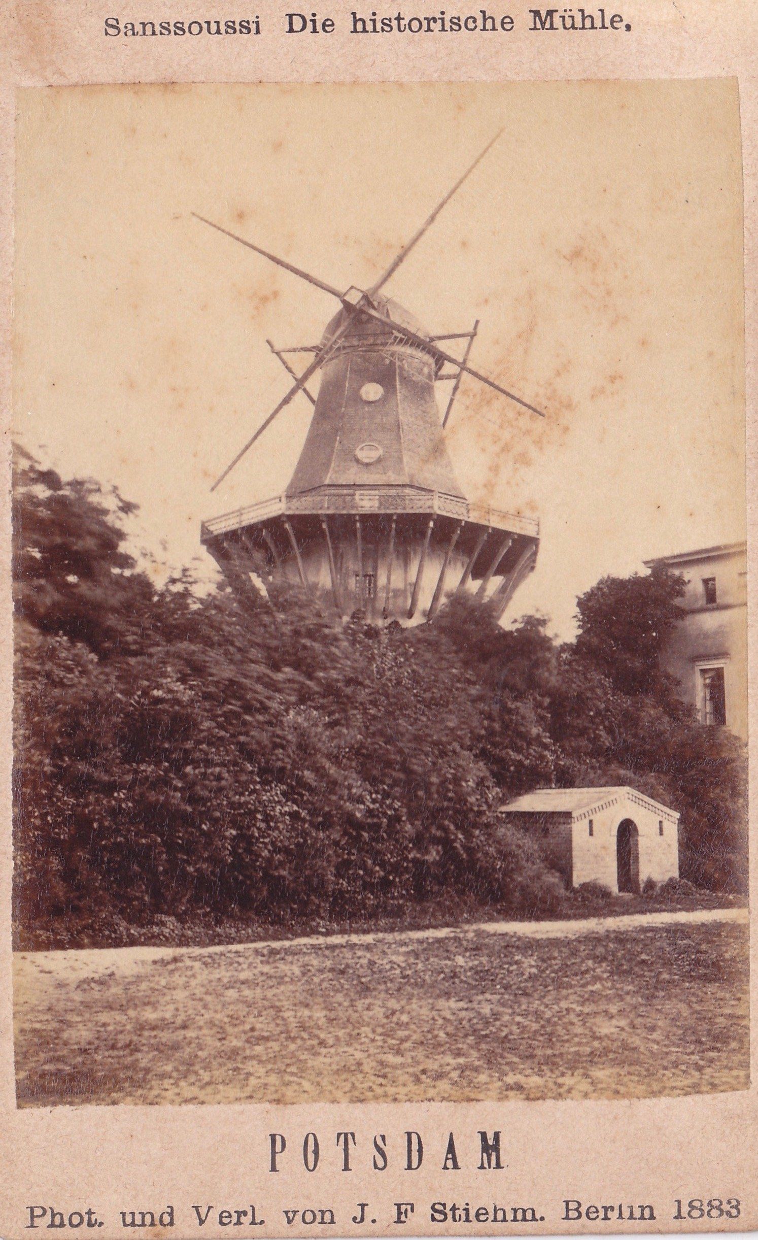 Sanssoussi Die histrische Mühle.