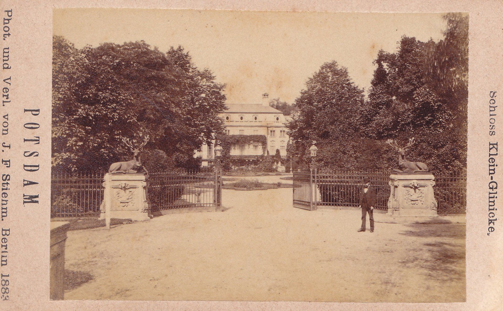 Schloss Klien-Glinicke.