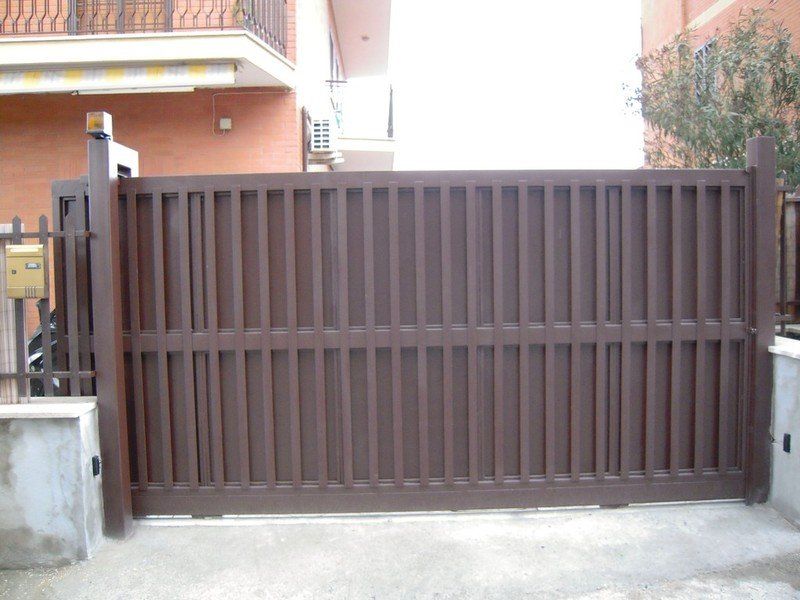 cancello in legno