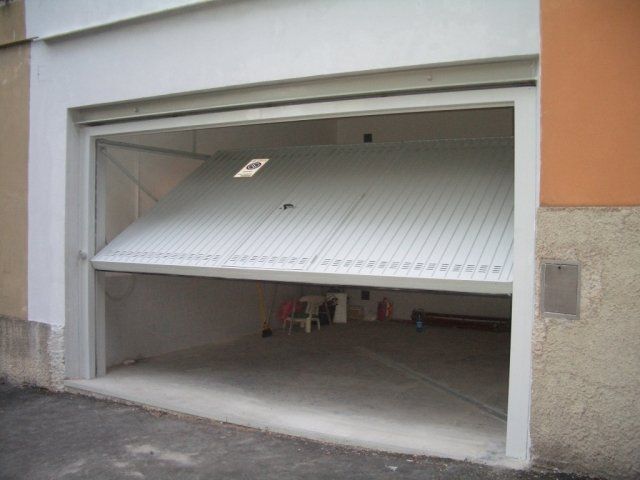 porte basculanti garage