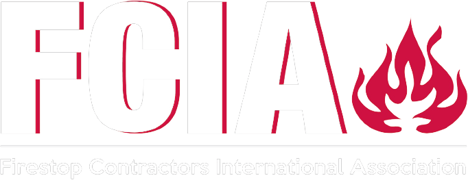 Le logo de l'association internationale des entrepreneurs en coupe-feu est rouge et blanc.