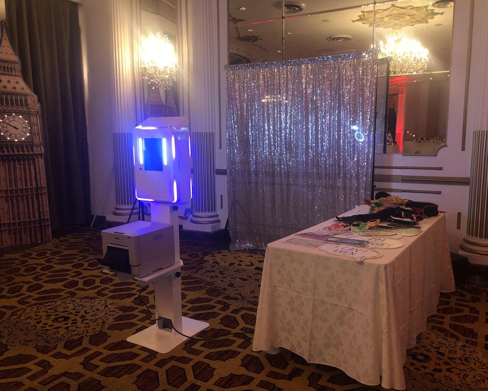 Elegant Photo Booth — Queens, NY — AIP Event Group