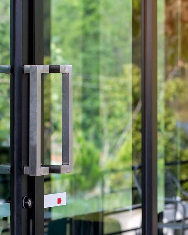 Commercial Aluminum Doors NYC, Westchester and NJ