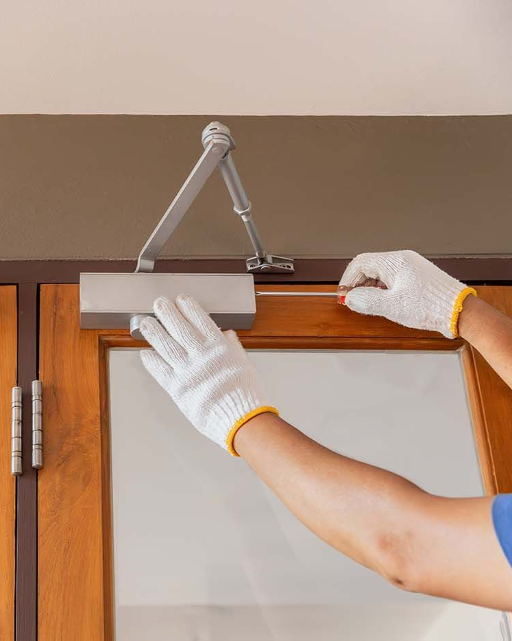 Commercial door hardware repair services in NYC, Westchester, and Northern NJ