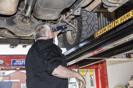 car mechanic repair
