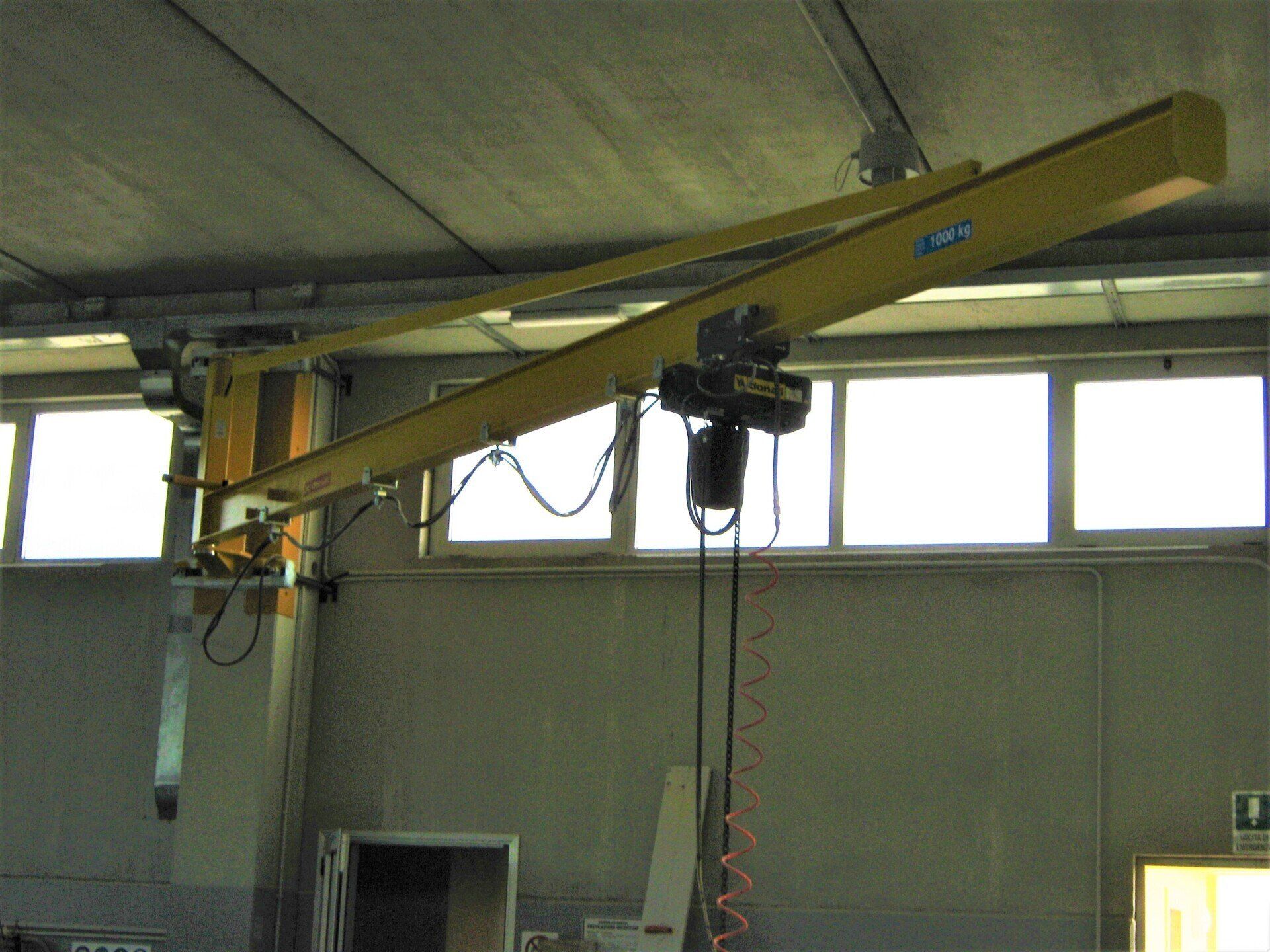 Gru a bandiera a parete Donati 2