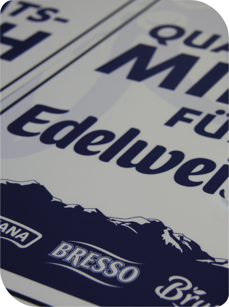 Ein Plakat mit Werbung für Edelweiß