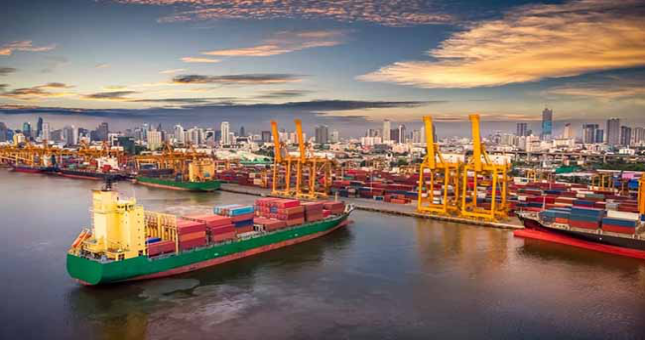 Varios actores de la cadena logística están reportando que la temporada alta desde China se está ade