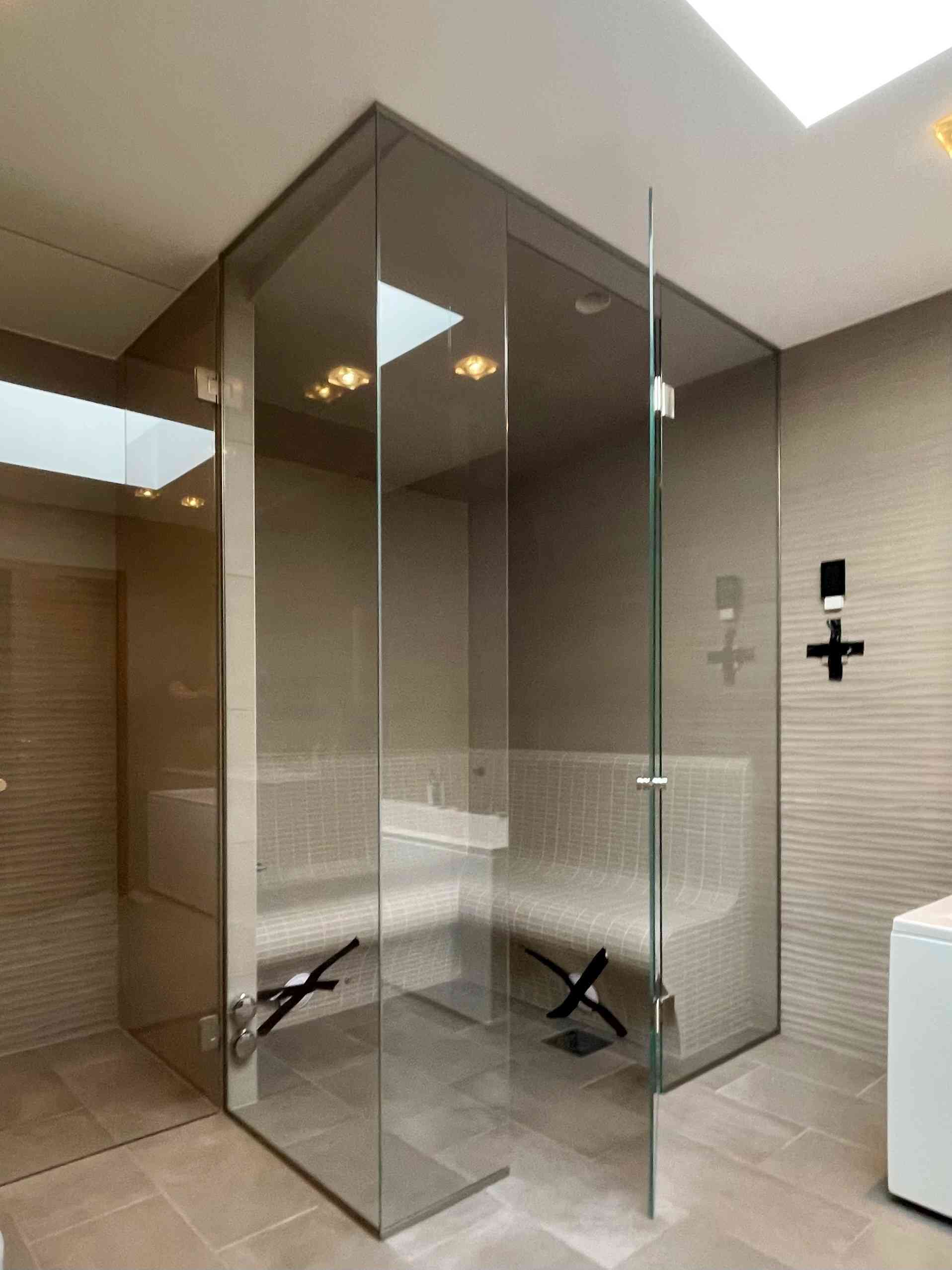 aurusauna klaasseinad eriti kirgas klaas