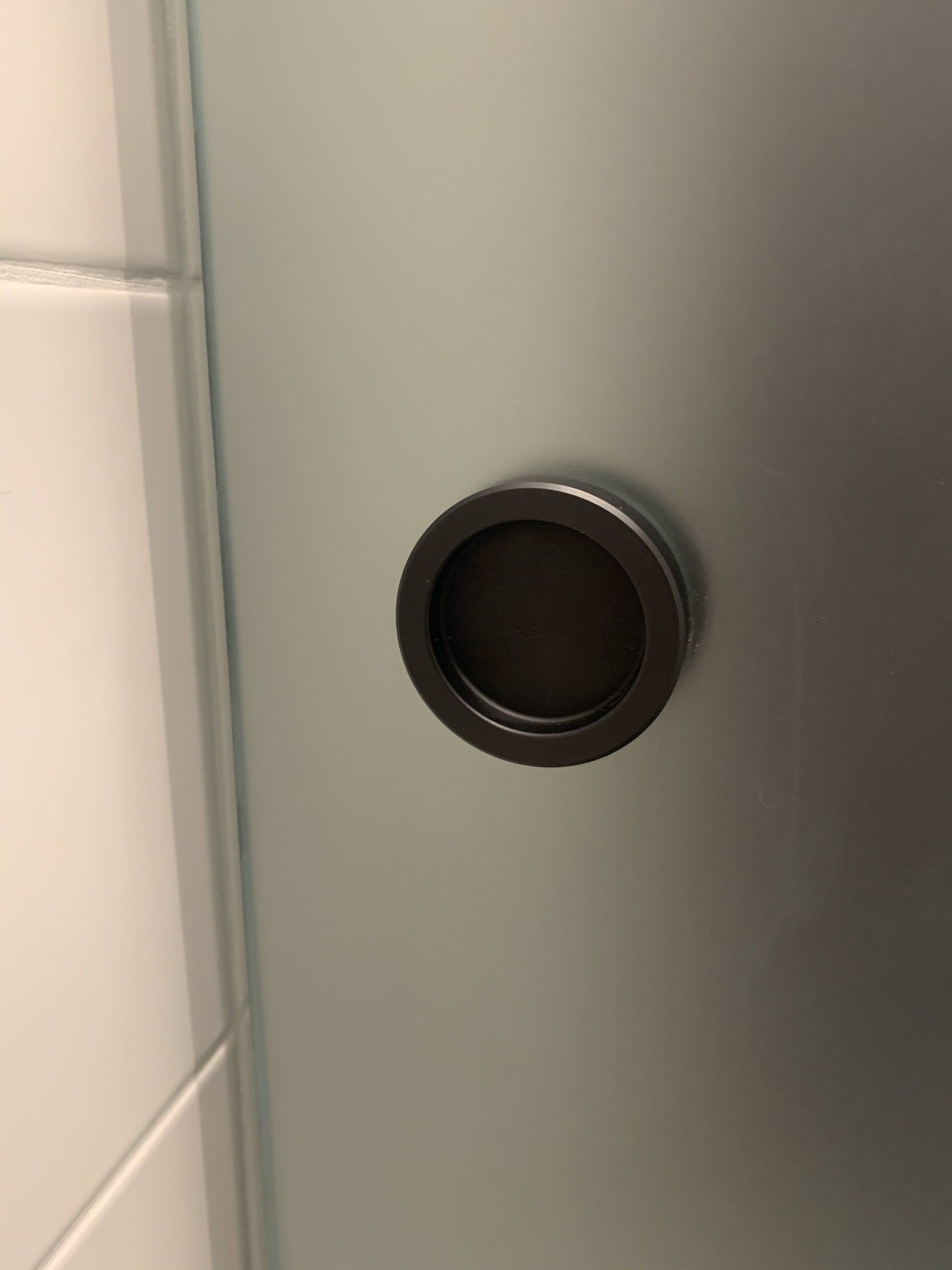 Klaasliugukse käepide