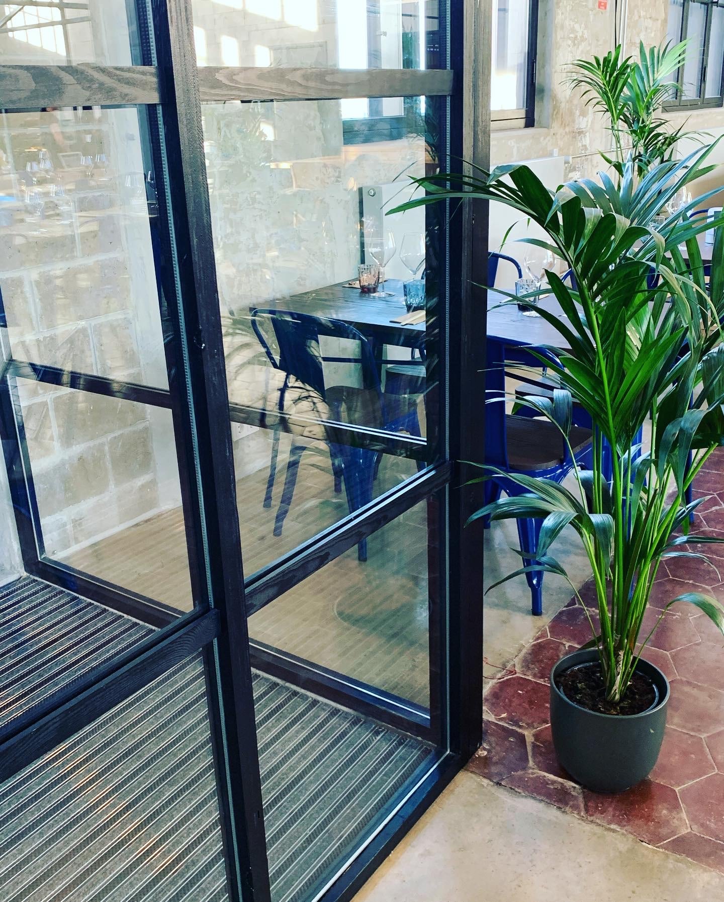 klaassein puitraamis