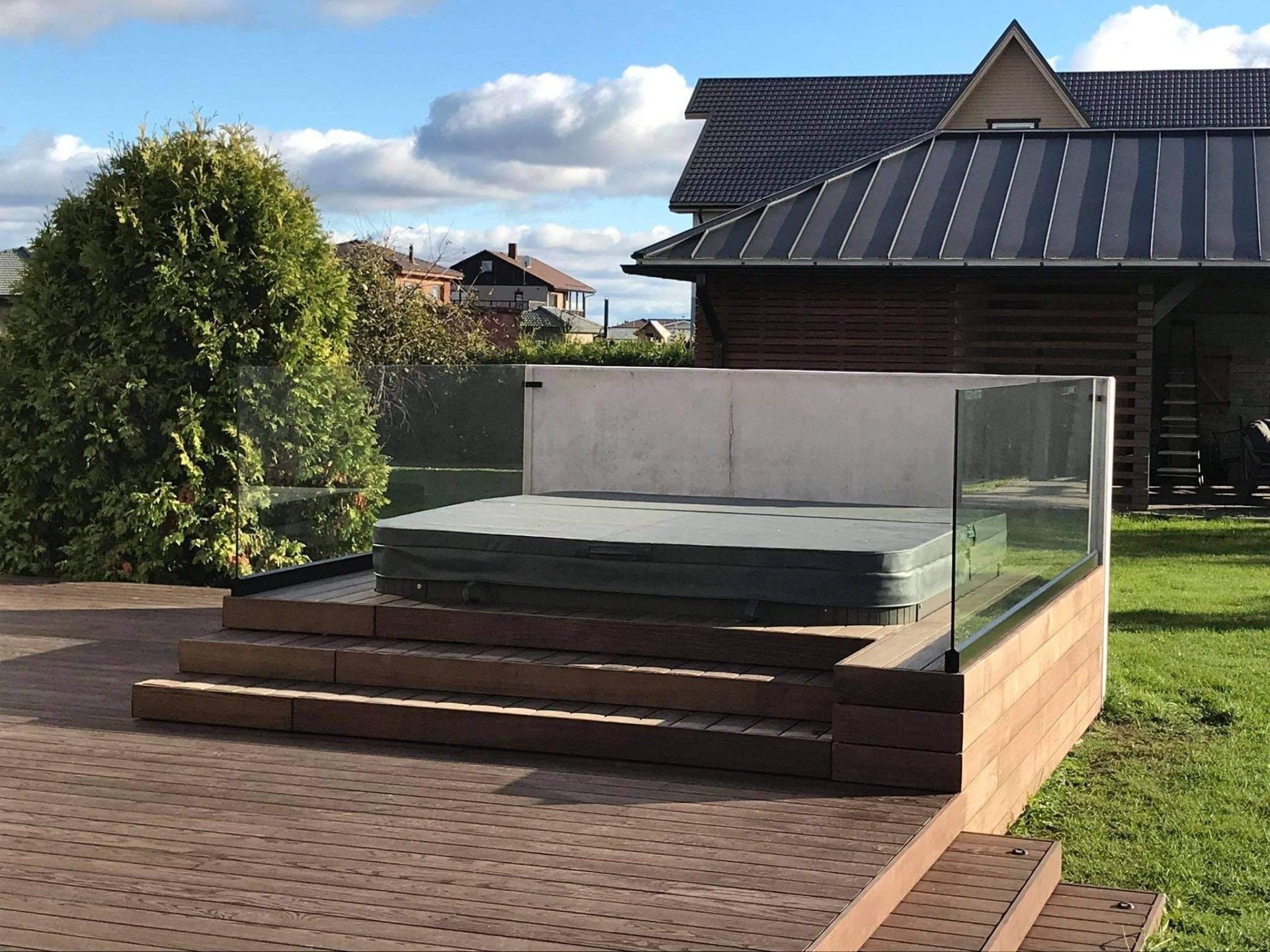 Piirdeklaasid, klaaspiirded, rõdupiirded