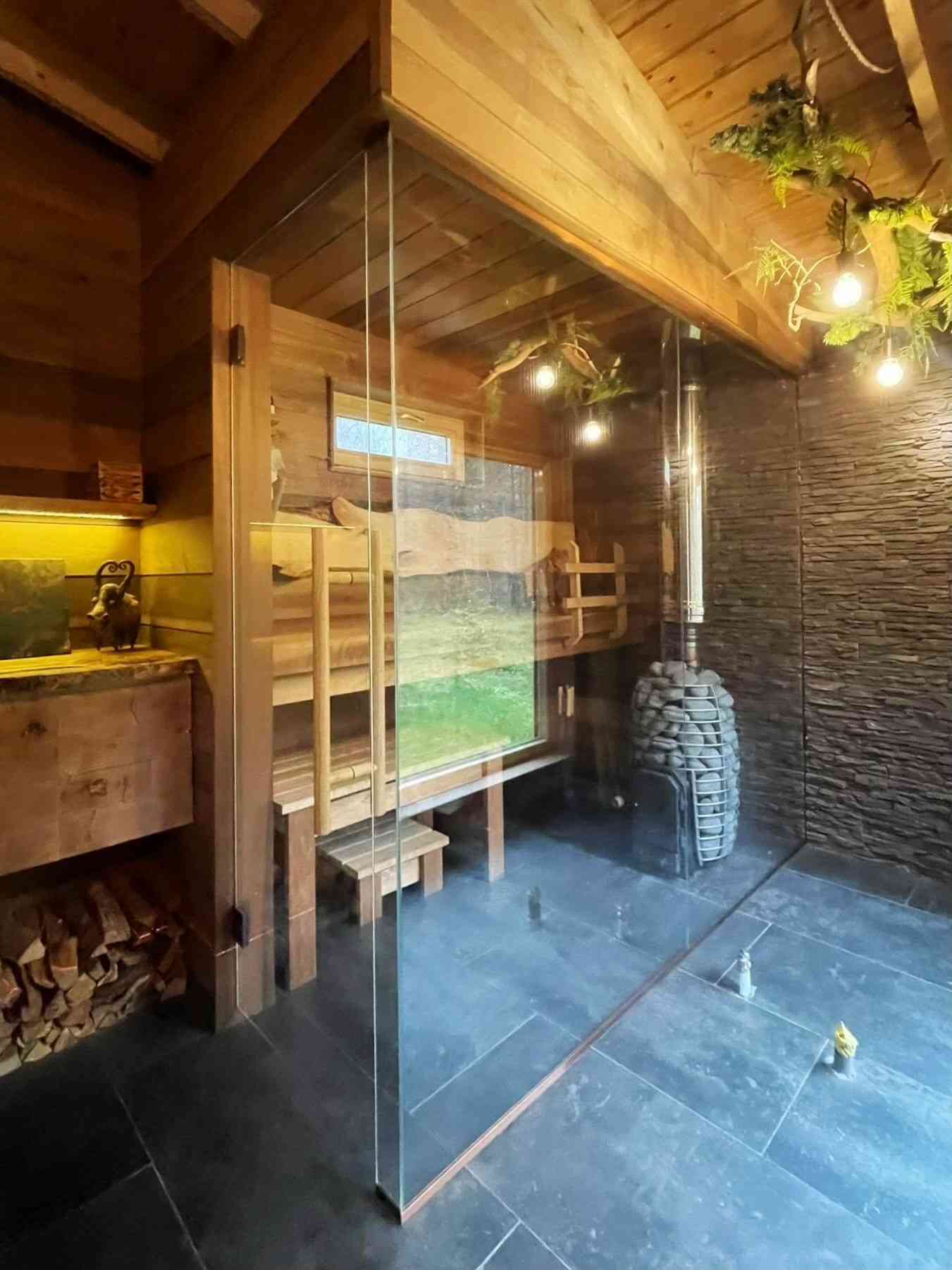 Sauna klaassein - harjatud vask furnituur