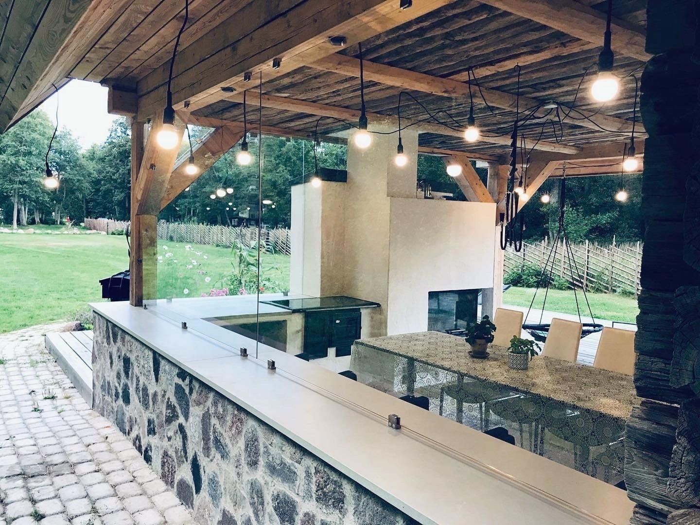 Piirdeklaasid, klaaspiirded, rõdupiirded