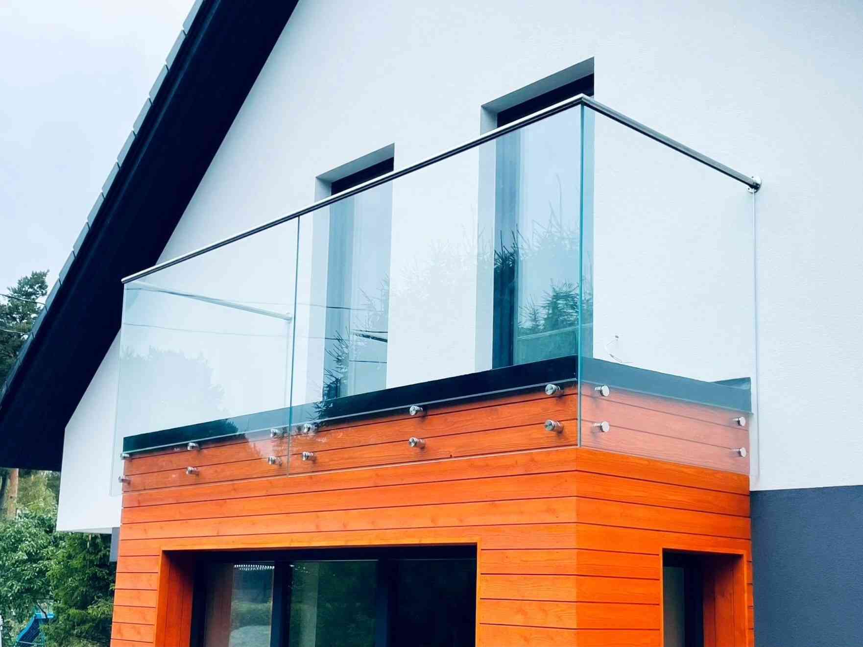 Piirdeklaasid, klaaspiirded, rõdupiirded