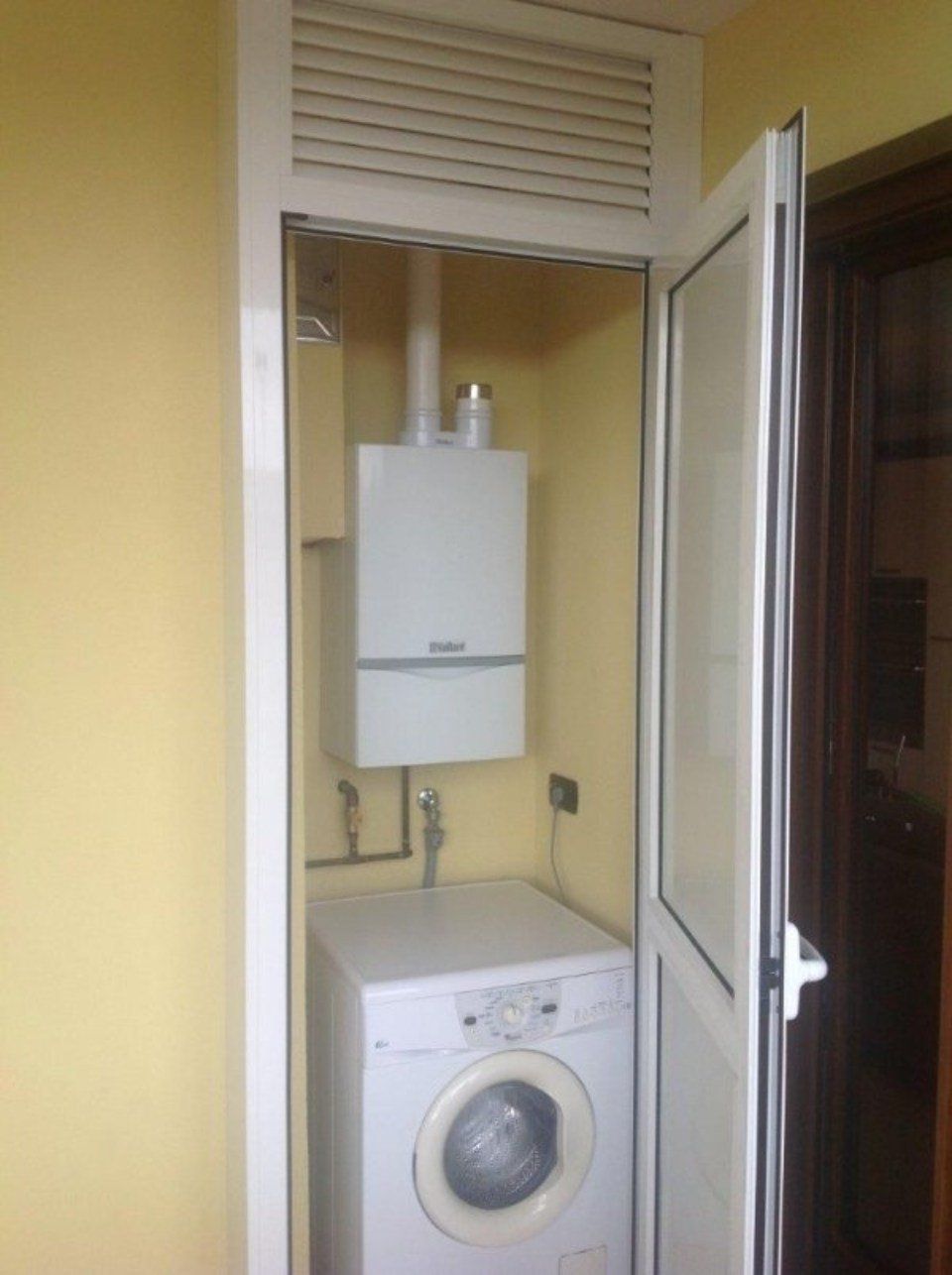 infissi in alluminio per porta vetrata