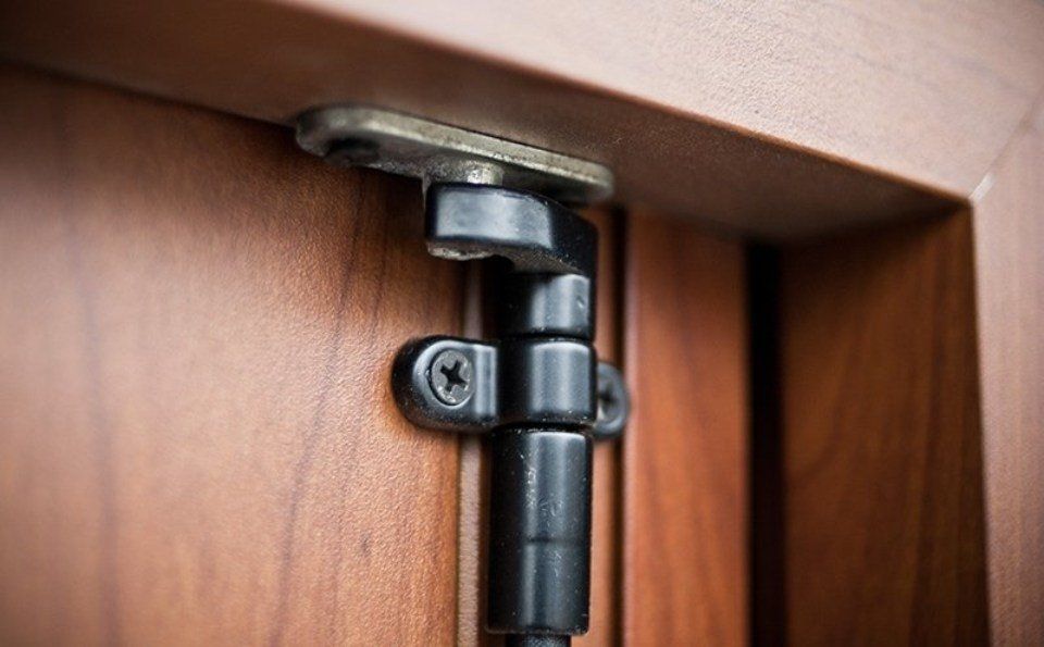 cardini in alluminio