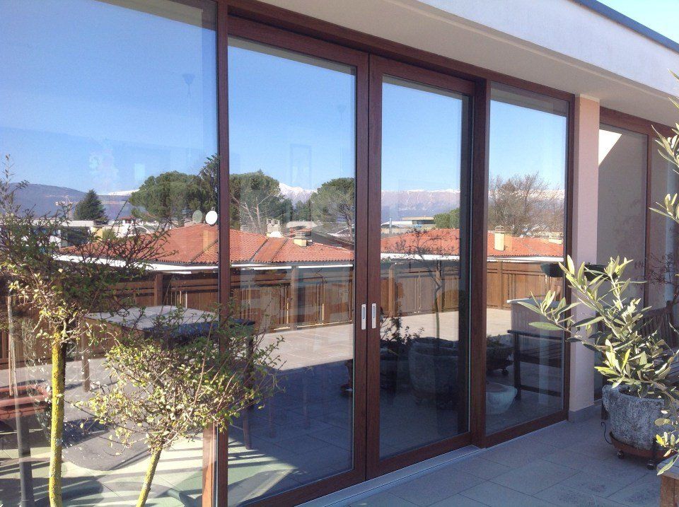 infissi in alluminio per porta finestra