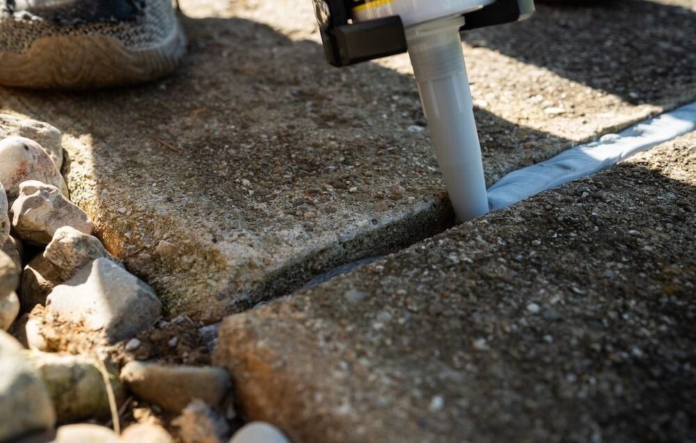 concrete caulking with polyurethane foam