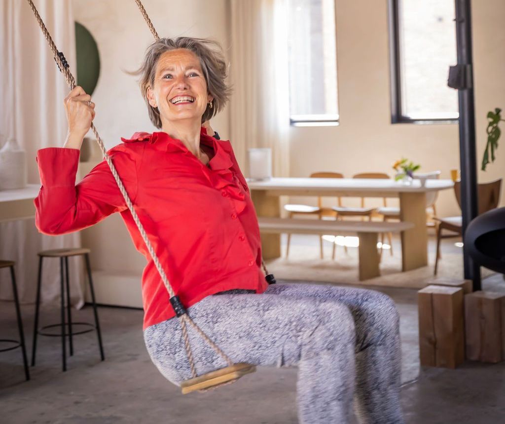foto van Maureen Dijkman op de schommel