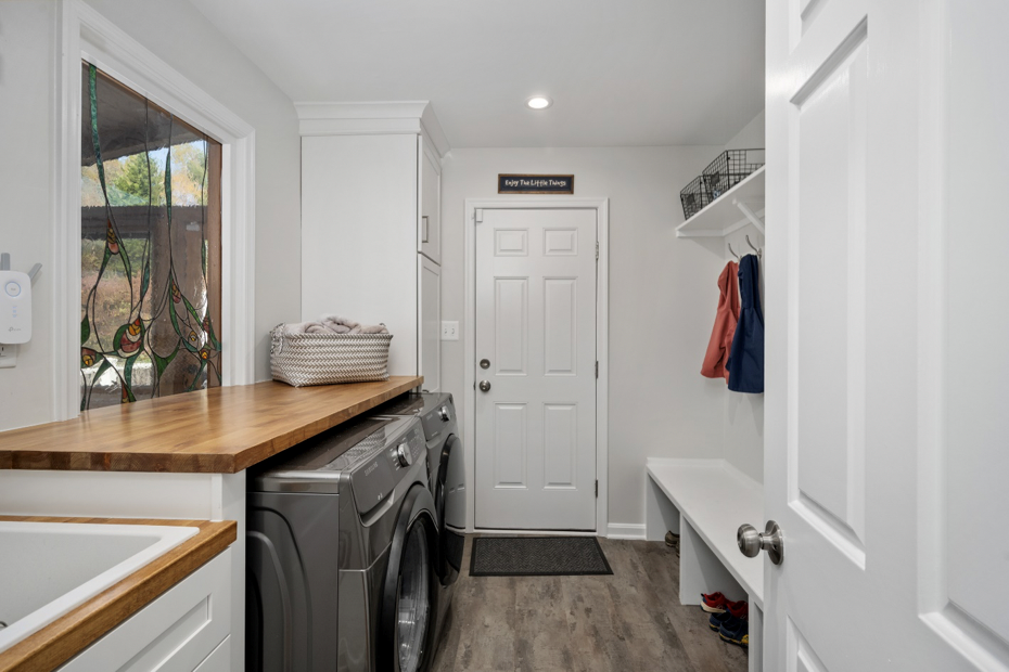 Making the ‘Mud-Laundry Room’ Combo
