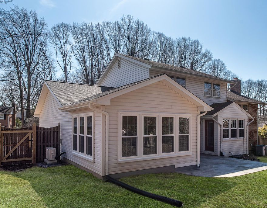 Thomas Custom Builders Family Room Additions 