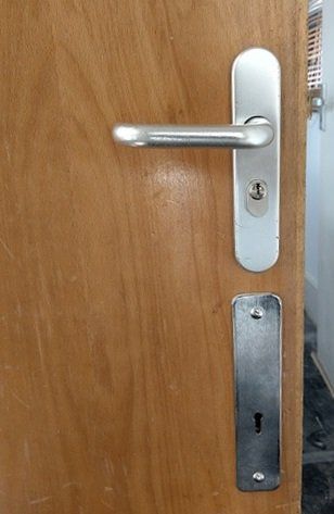 British standard front door locks