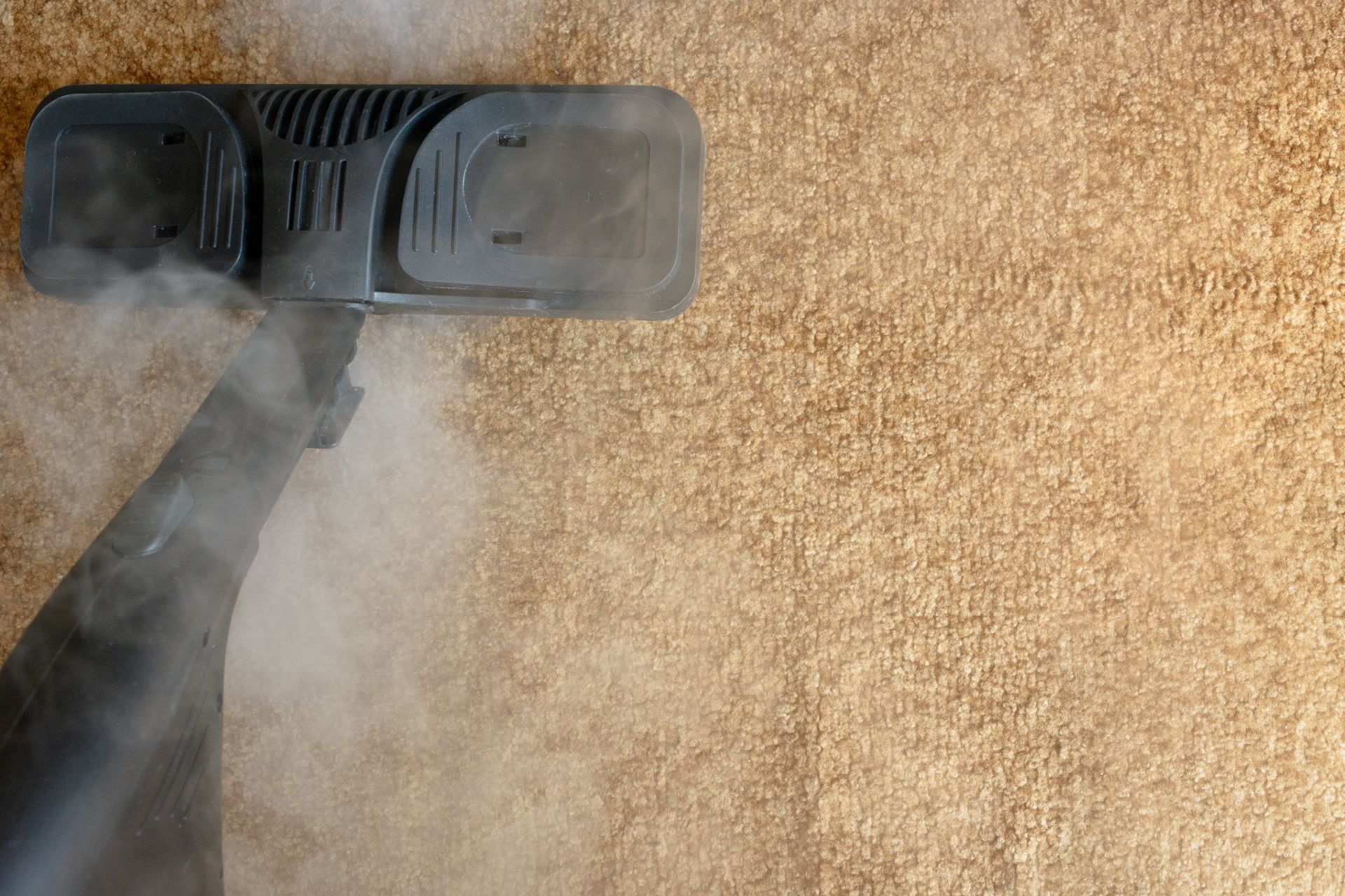 Equipment for carpet steam cleaning.