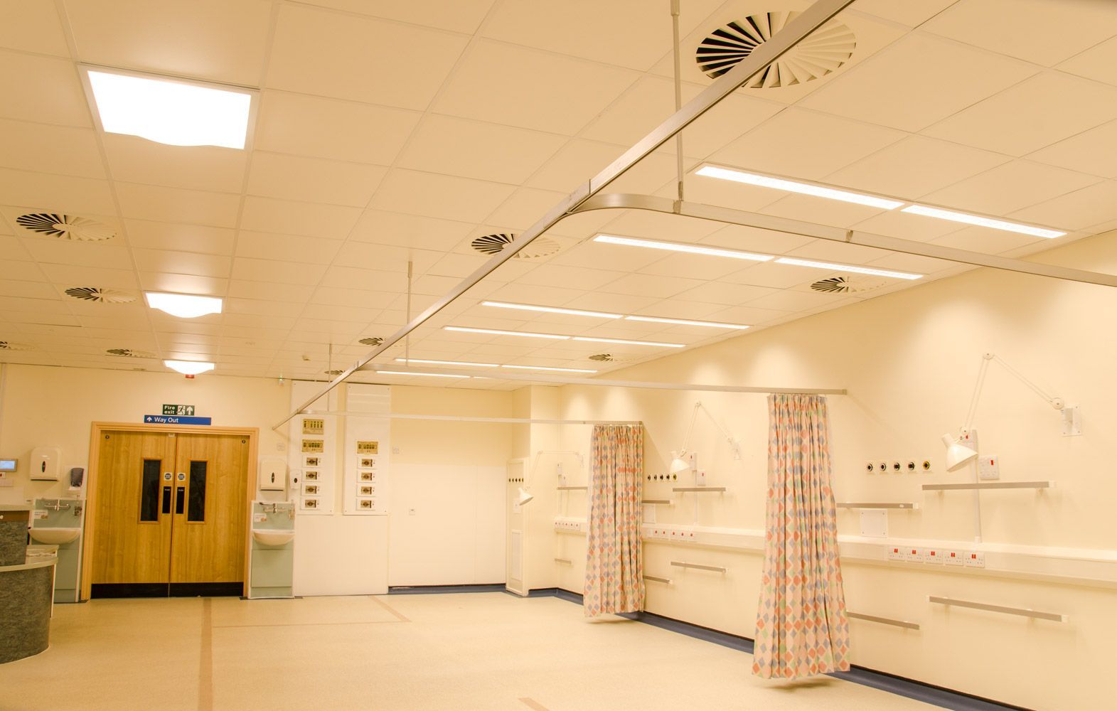 Adapti - Belysning sykehus