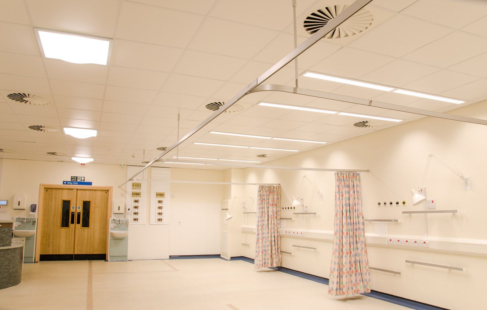 Adapti - Belysning sykehus