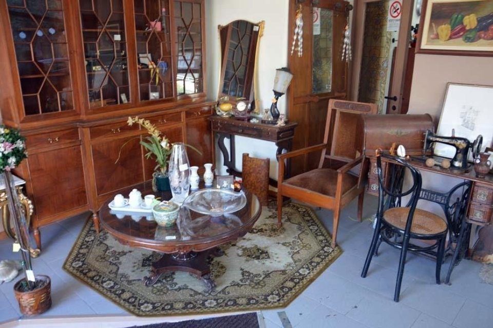 Oggettistica d'antiquariato