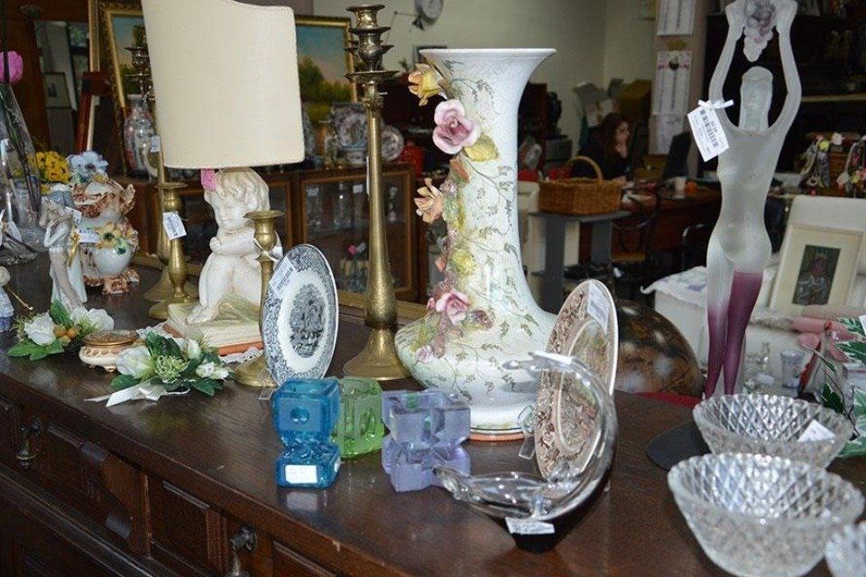 Oggettistica d'antiquariato