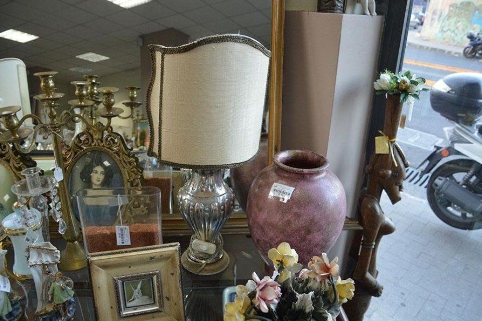 Oggettistica d'antiquariato