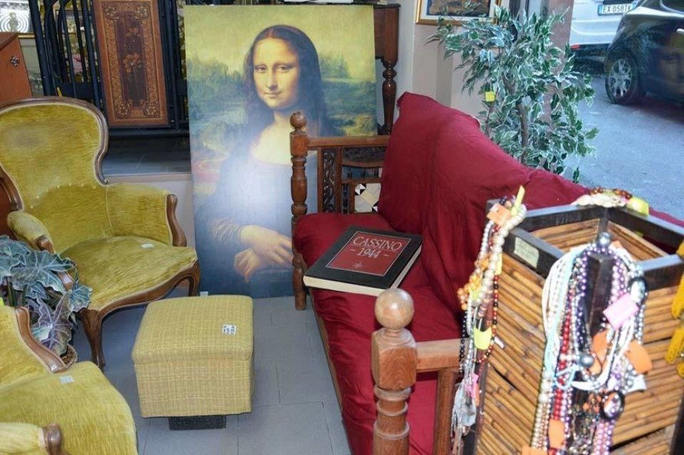 Antiquariato in esposizione