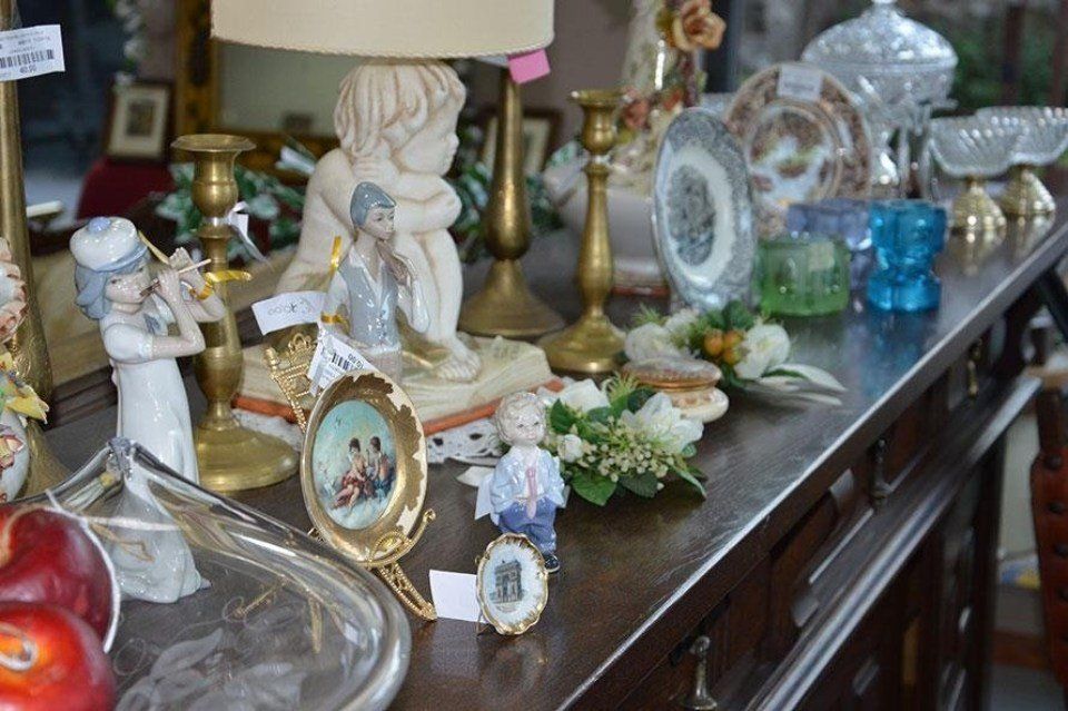 Oggettistica d'antiquariato