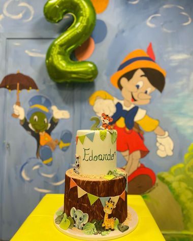 torta per festa a tema Pinocchio