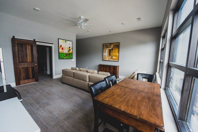 Faubourg On Freret - Dining area