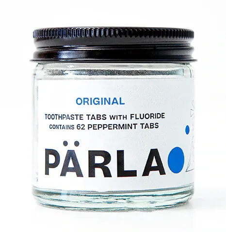 A jar of parla original toothpaste tabs with fluoride contains 62 peppermint tabs.