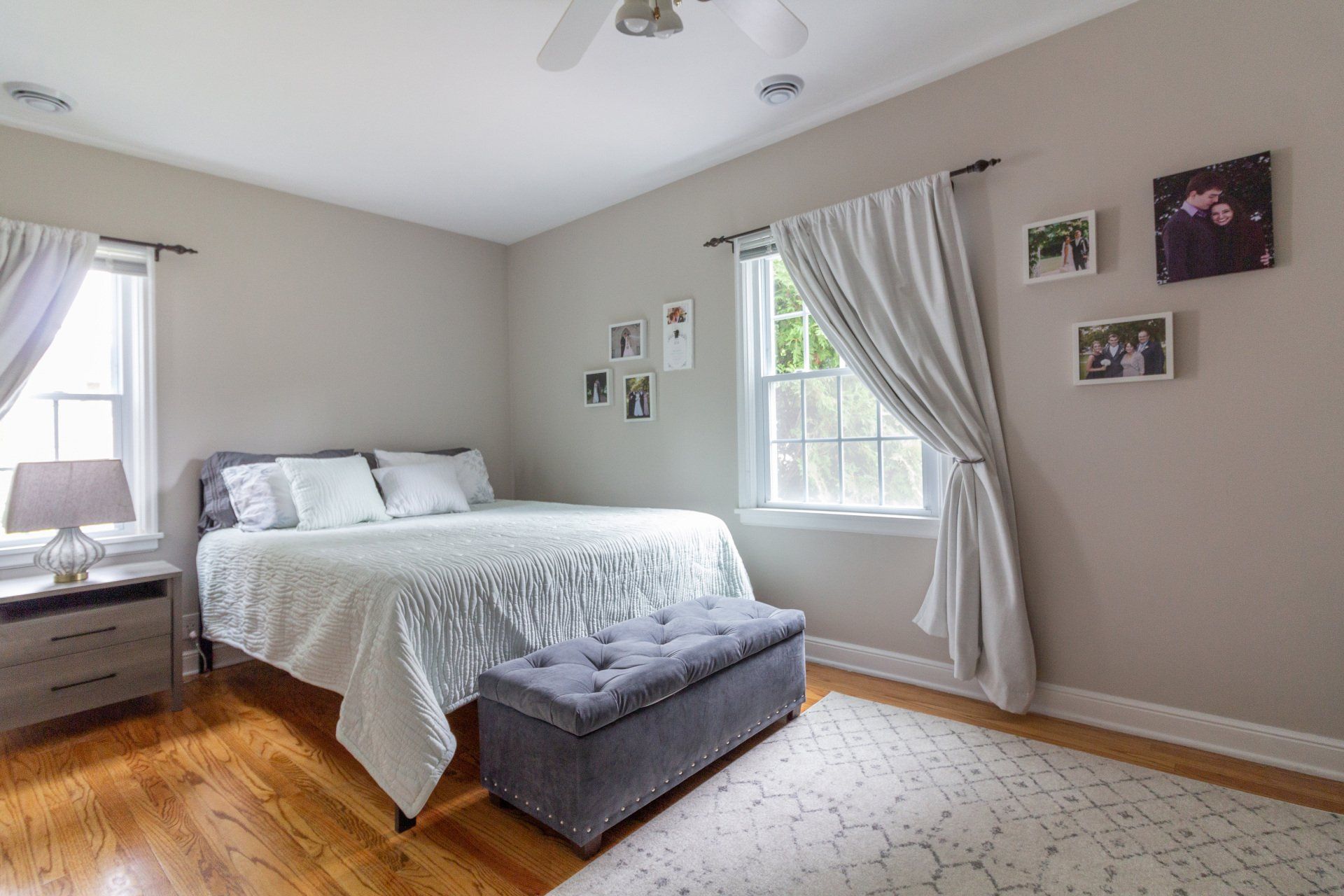 Newburg house bed room