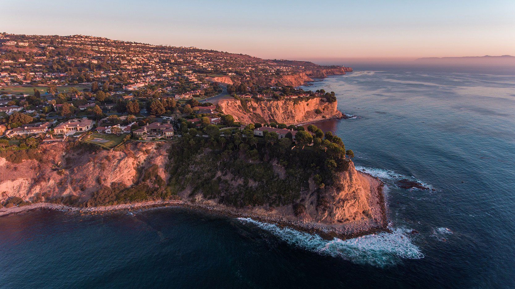 redondo beach cliffs
