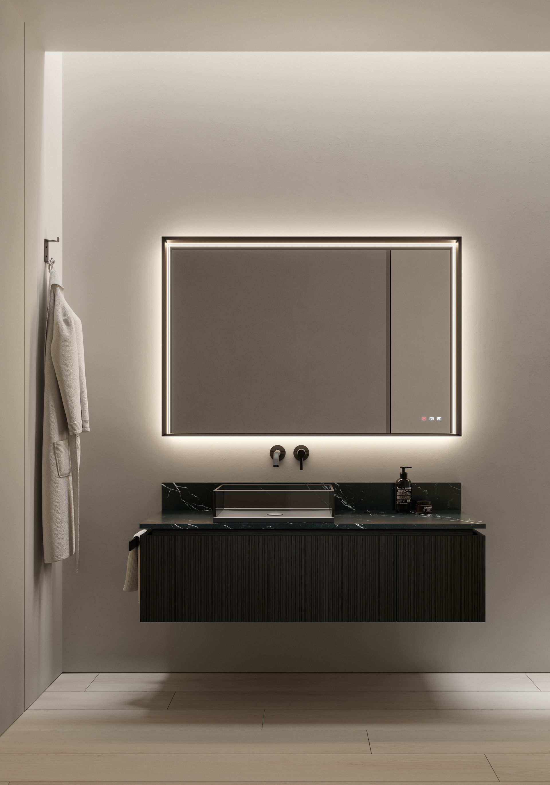 Une salle de bain avec un lavabo et un miroir