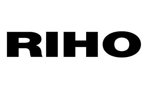 Le mot riho est écrit en lettres noires sur fond blanc.