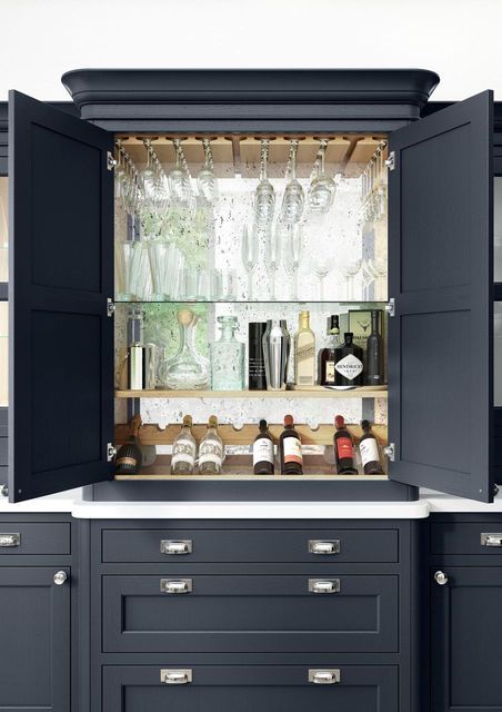 Featured In-Frame Kitchen - Bespoke Kitchen Manufacturer in Dublin