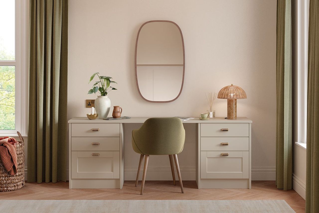 Dawson Bedroom Collection - Cashmere