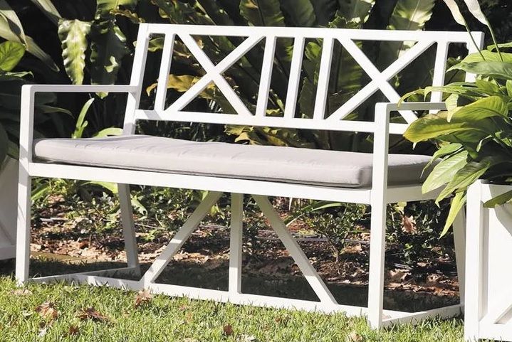 Bridgeport Bench — Somerton Park, SA — The Outdoor Scene